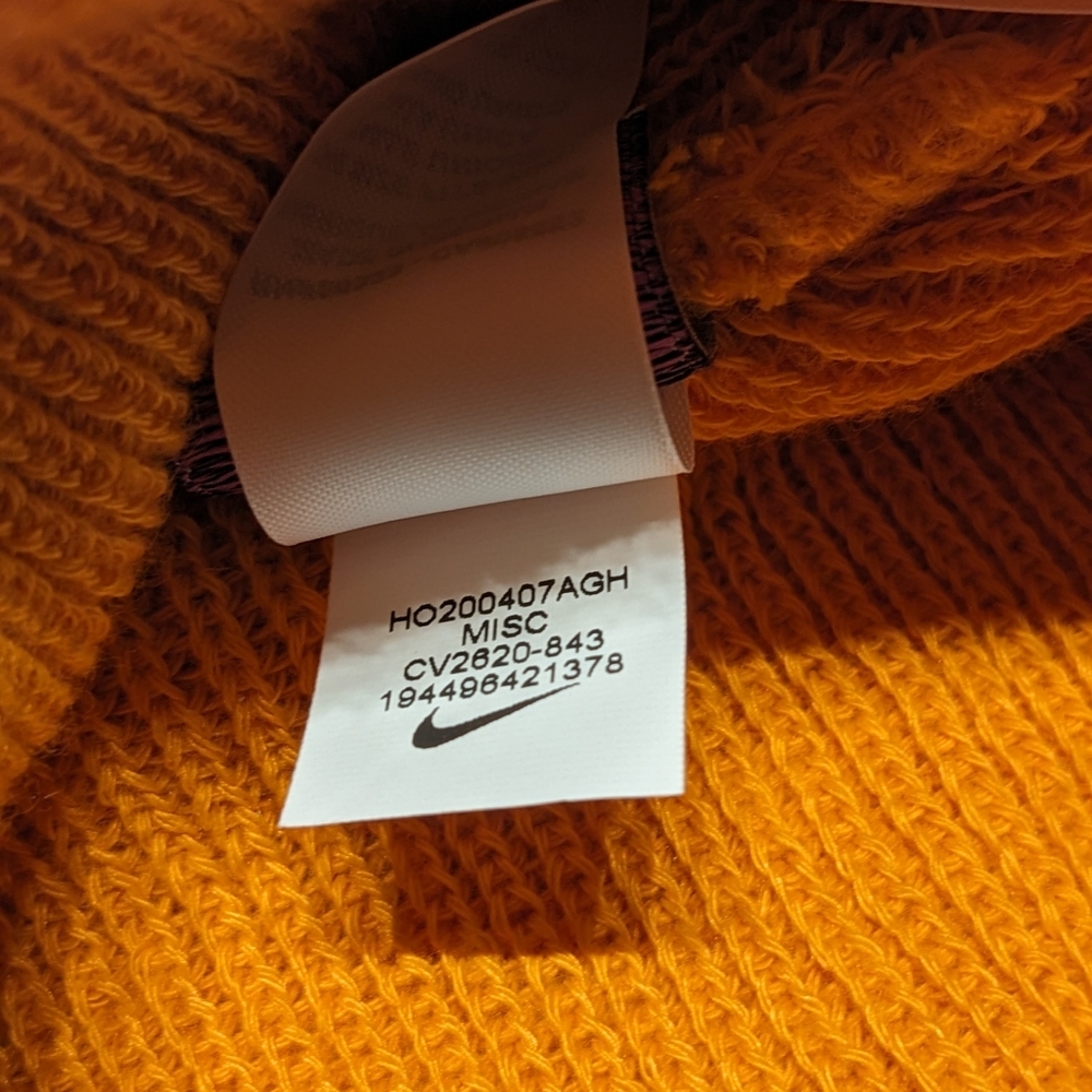 New Nike ACG Beanie hat - Picture 4 of 4